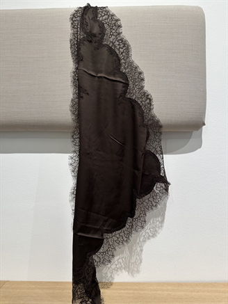 Second Female Lacia Scarf Delicioso